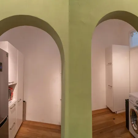 Hadithi, Tra Le Rive E Piazza Unità Appartement *